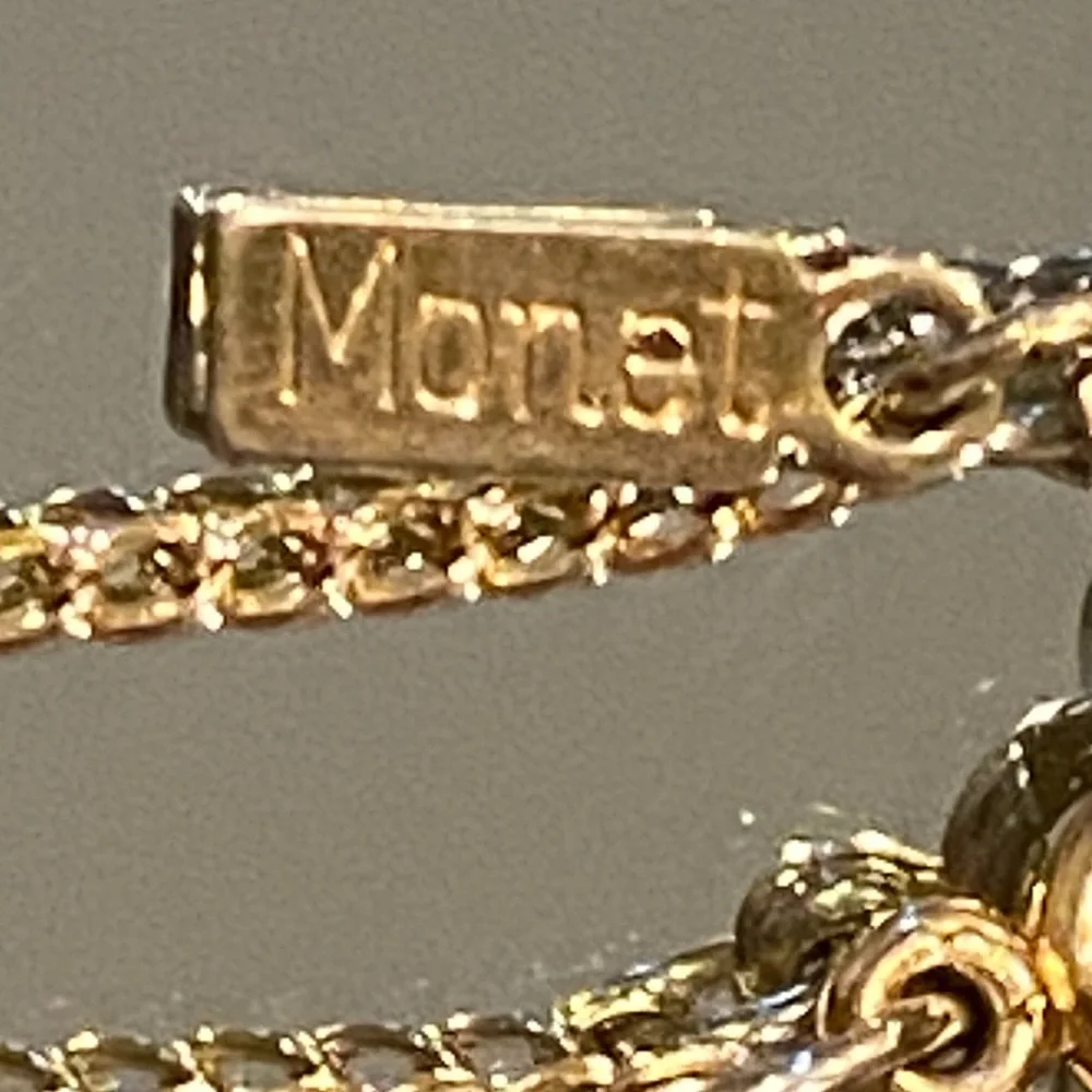Monet Gold Chain-Link Bracelet - Picture 6 of 6